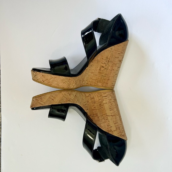 SOLD - Stuart Weizman black Patent Leather Cork Wedge Heel Sandal Oneliner - Picture 5 of 10